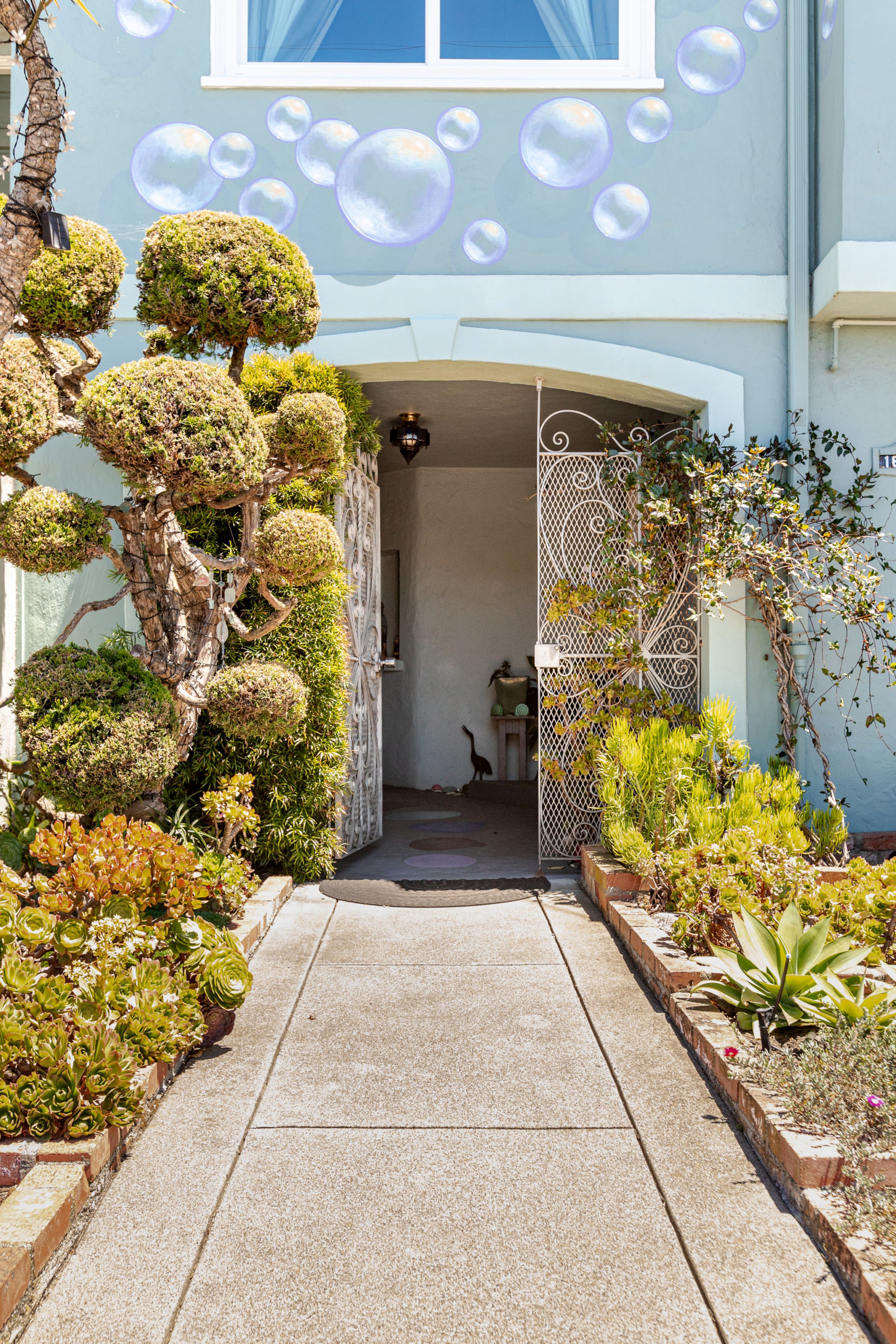 Home in San Francisco · ★4.95 · 2 bedrooms · 2 beds · 1 bath - Image 65