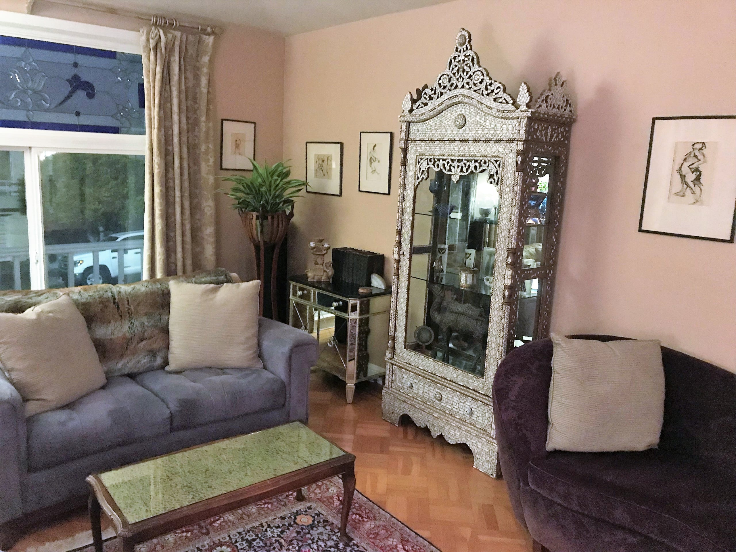 Home in San Francisco · ★4.95 · 2 bedrooms · 2 beds · 1 bath - Image 8