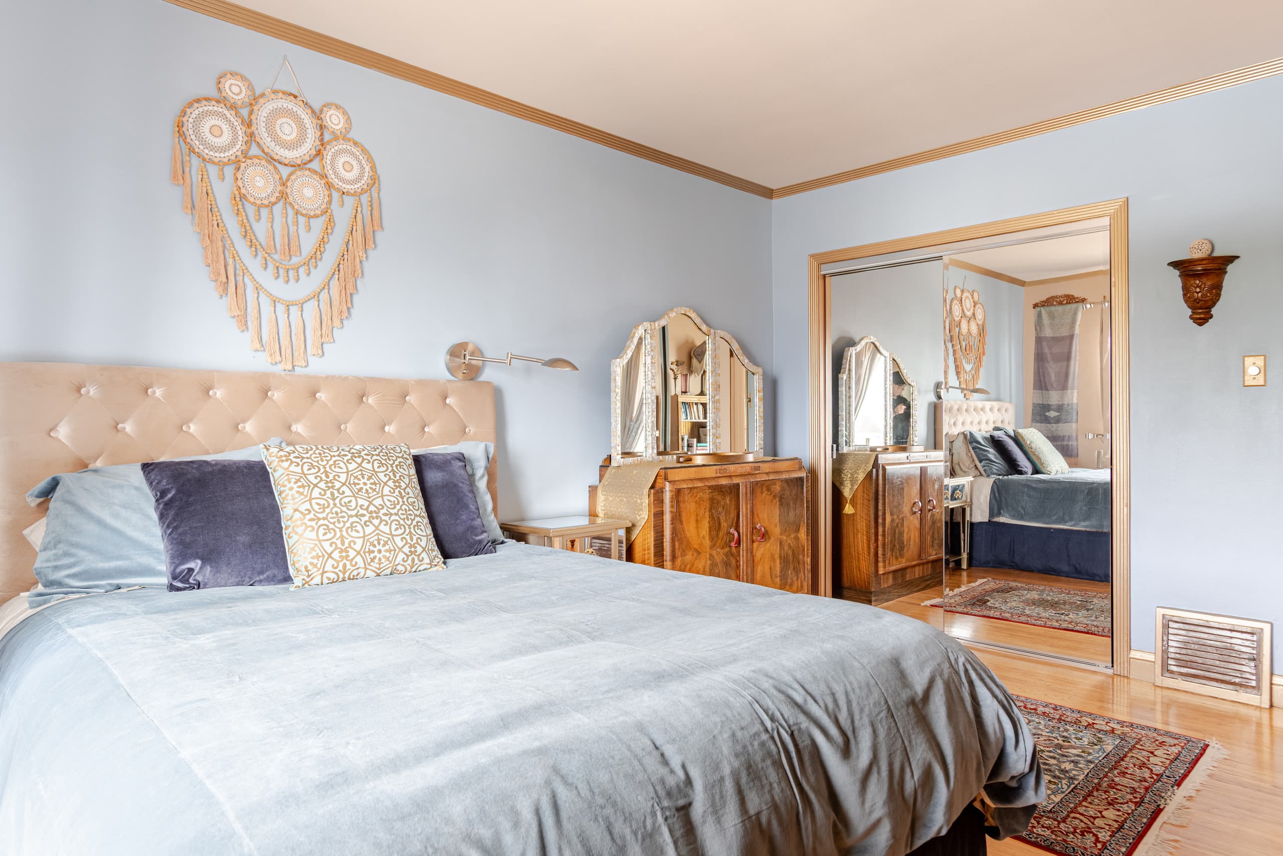 Home in San Francisco · ★4.95 · 2 bedrooms · 2 beds · 1 bath - Image 40