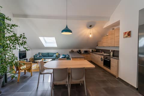 La Champanaise - 2 bedroom apartment 300m from