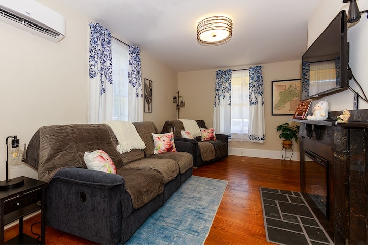 Downtown |Farmer Market |Fast Wifi |Easy Checkout - Smithfield, VA