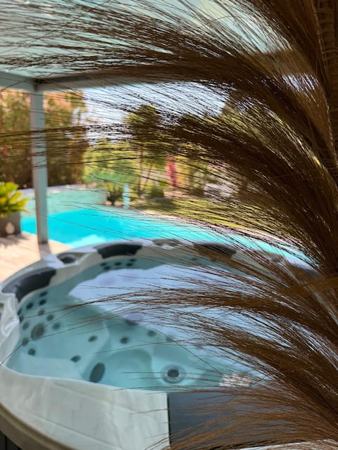 Romantic Bed and Breakfast with Spa, Hammam, Pool