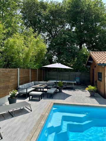 Maison proche Bordeaux, piscine, séjour en famille gallery image 2