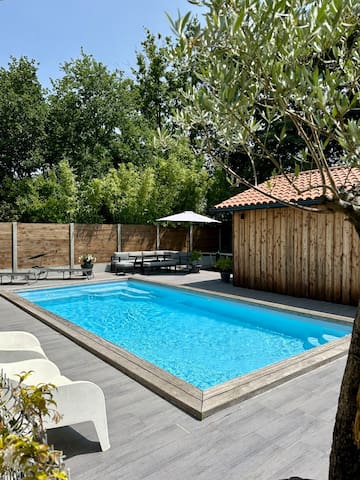 Maison proche Bordeaux, piscine, séjour en famille