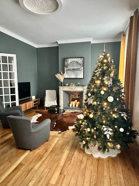 Comfortable 3 bedrooms with terrace, hypercenter