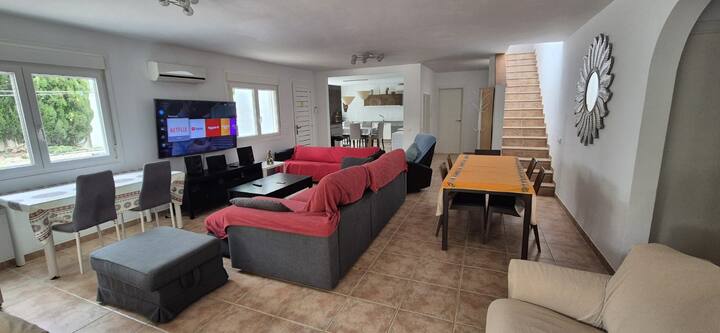 8 Hab., 4 Baños, A/c, 2 Piscinas, Jacuzzi, Bbq - L'Ametlla de Mar