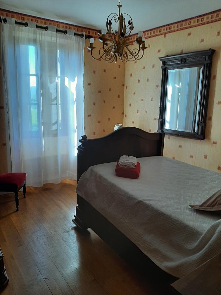 საძინებელი 3