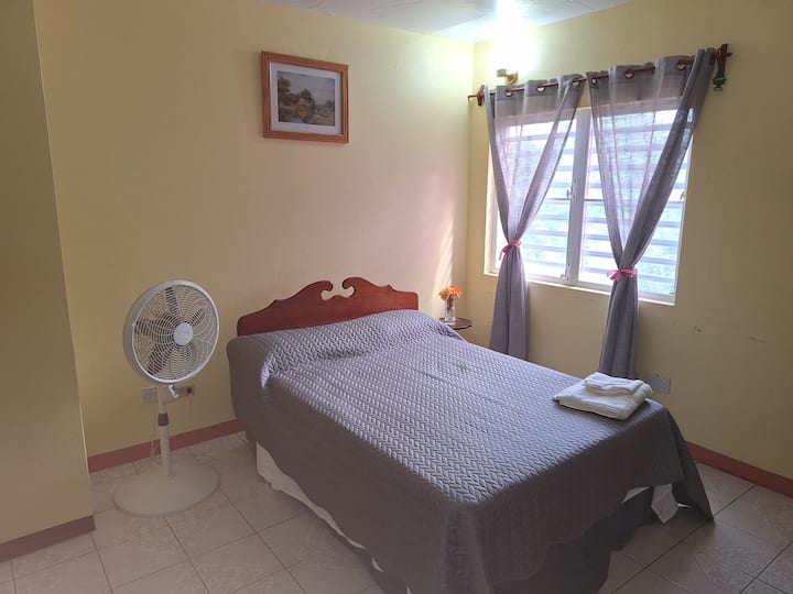 საძინებელი 2