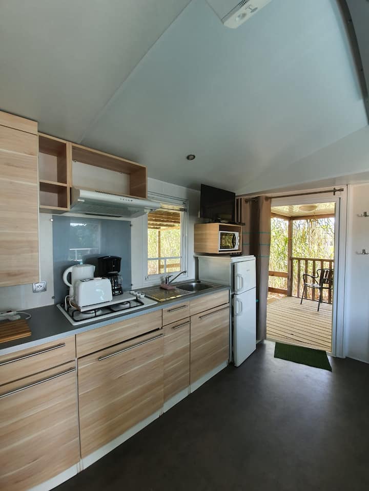 Mobil-home Bien éQuipé à 2 Pas De La Plage - Ramatuelle