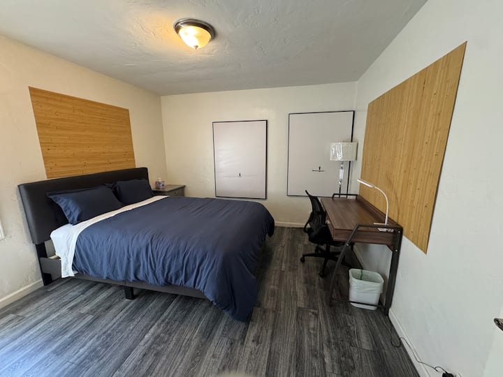 საძინებელი 1