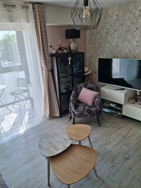 Top Airbnb: Vannes: spacious studio near the ramparts and port à Vannes