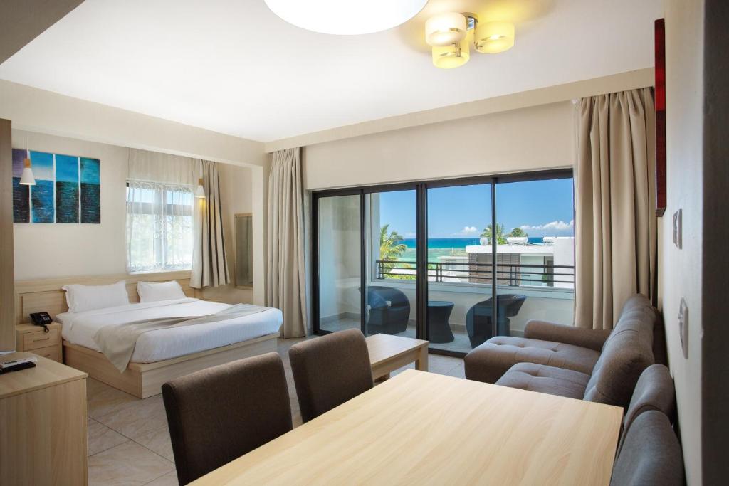 Triple Apartment - Serviced apartments for Rent in Triolet ...