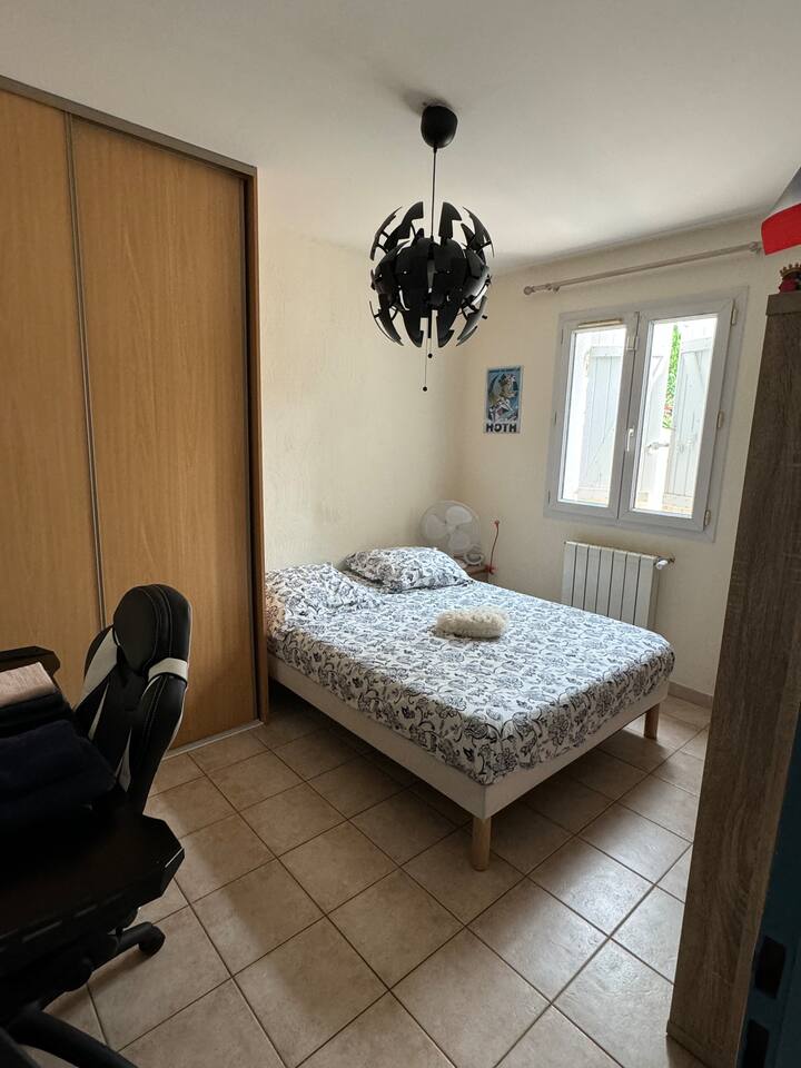 غرفة النوم 2