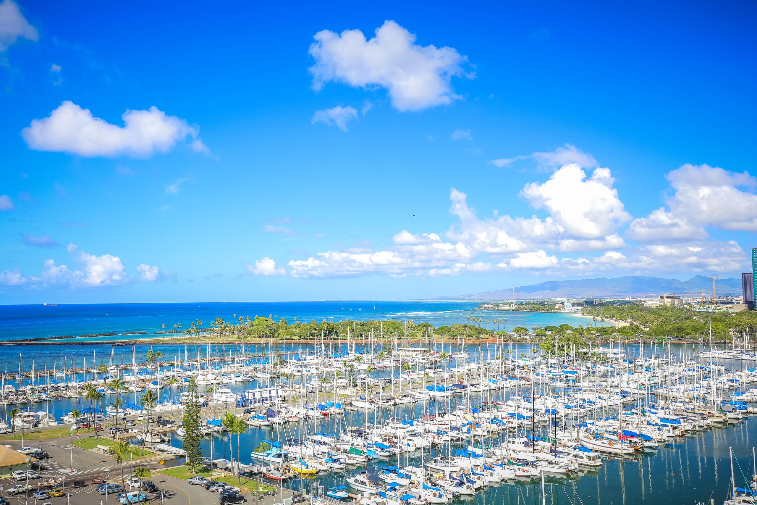 Condo in Waikiki · ★4.55 · 1 bedroom · 2 beds · 1 private bath - Image 17