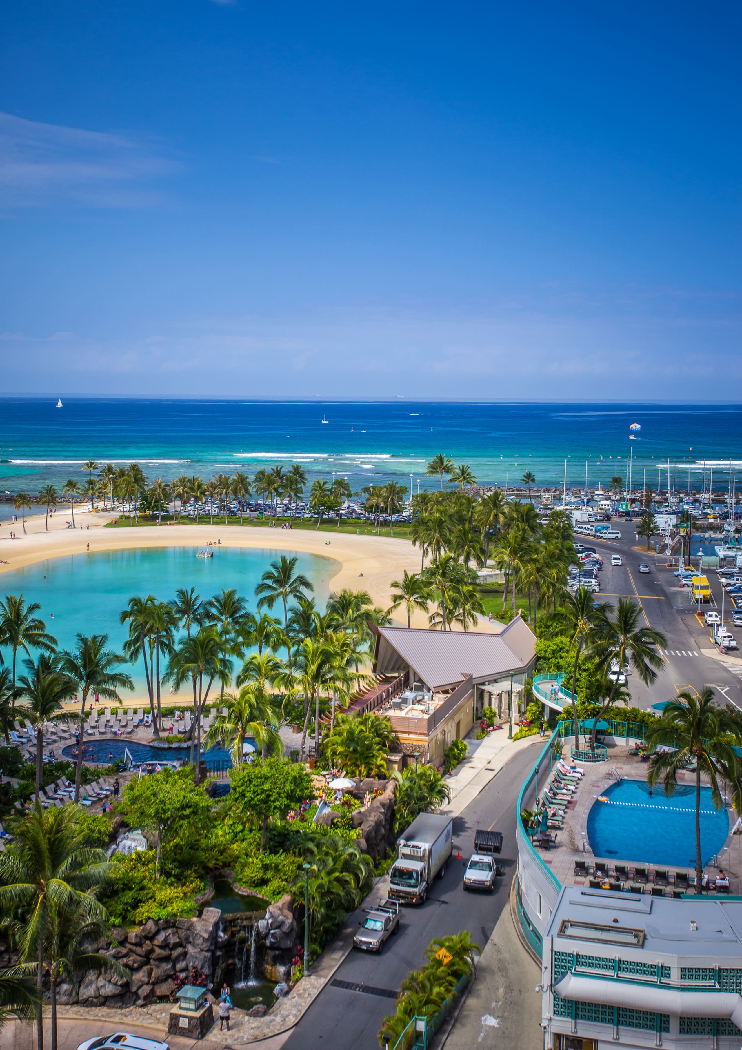 Condo in Waikiki · ★4.77 · 1 bedroom · 2 beds · 1 private bath - Image 15