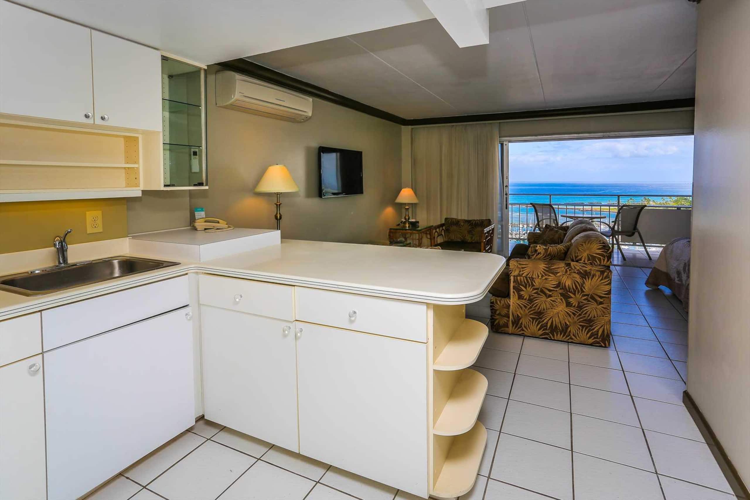 Condo in Waikiki · ★4.41 · 1 bedroom · 2 beds · 1 private bath - Image 18