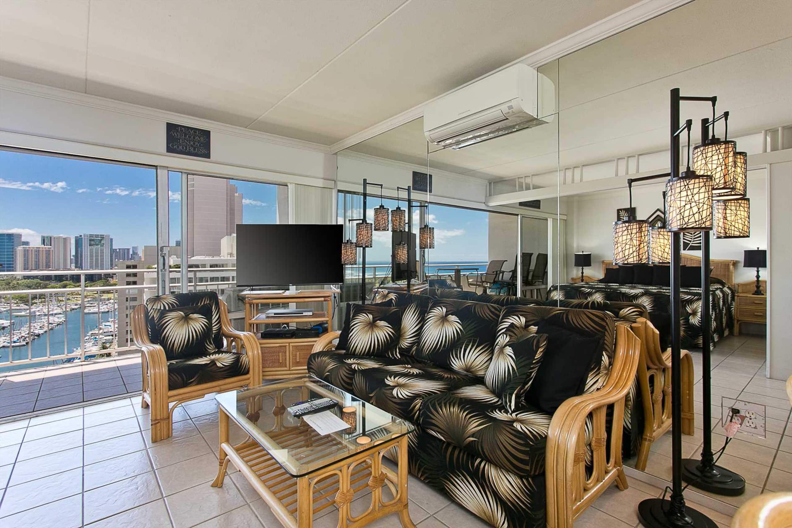 Condo in Waikiki · ★4.81 · 1 bedroom · 2 beds · 1 private bath - Image 2