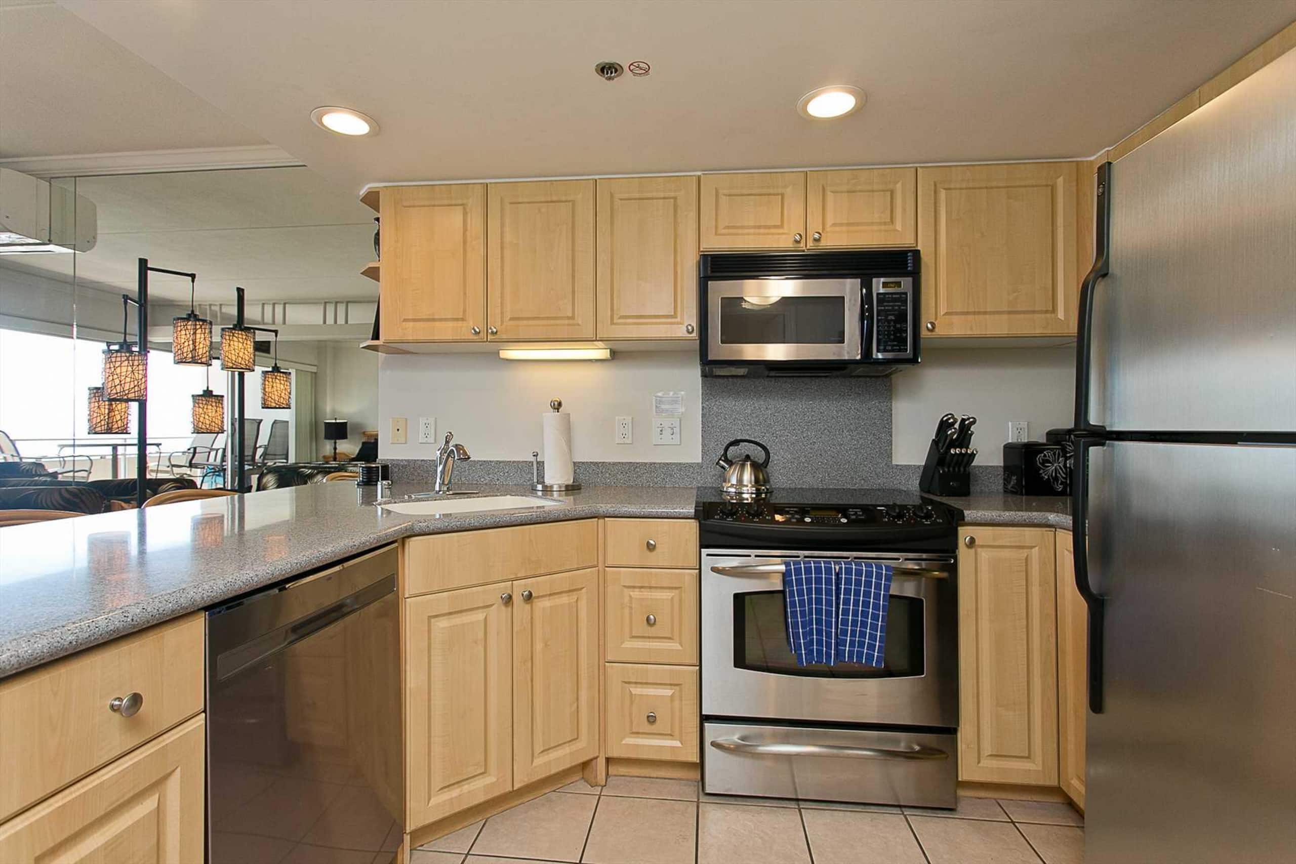 Condo in Waikiki · ★4.81 · 1 bedroom · 2 beds · 1 private bath - Image 12