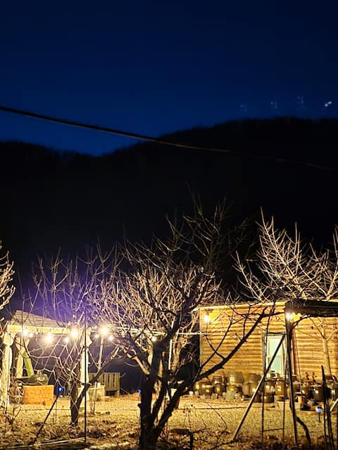 It is "Soil Ttuk" that heals the heart by avoiding the city and people and watching the beauty of na