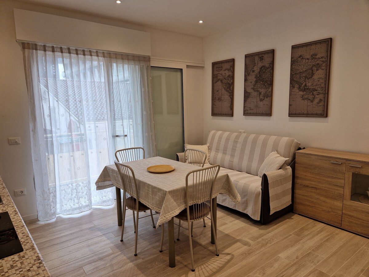Annuncio Airbnb popolare: Casa Irene - 30 meters from the sea a Jesolo