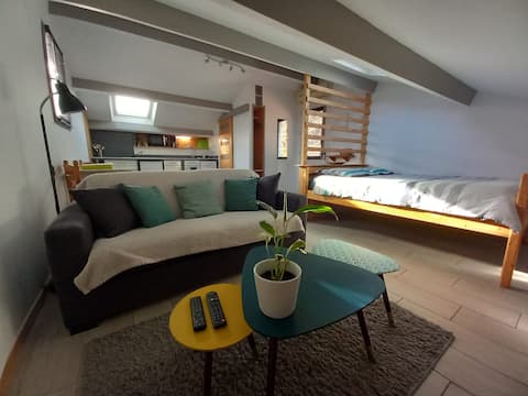 Cottage with terrace near Gorges du Verdon