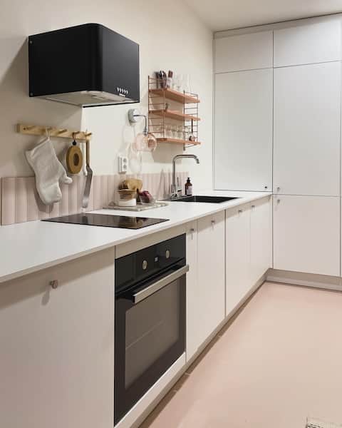 Popular Airbnb listing: Studio Apartment (air source heat pump) in Oulu