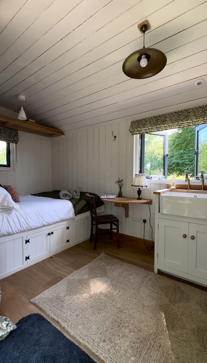 Greengage Hut - The Orchard - Lower Nill Farm - Cotswolds