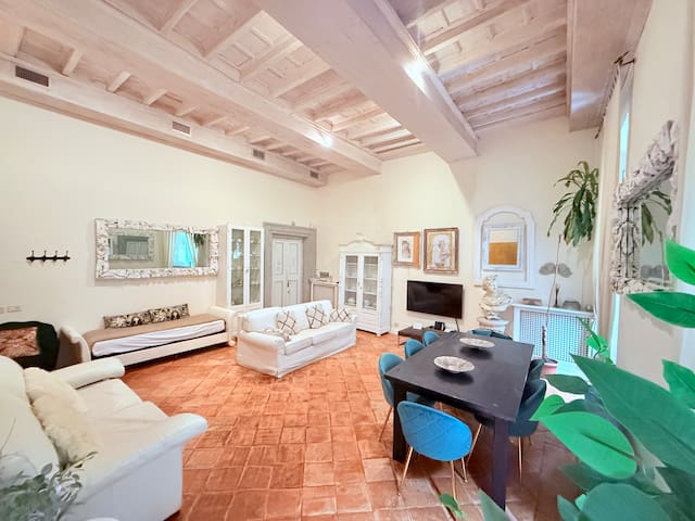 Piazza Navona large Luxury Stay, Walk all sights