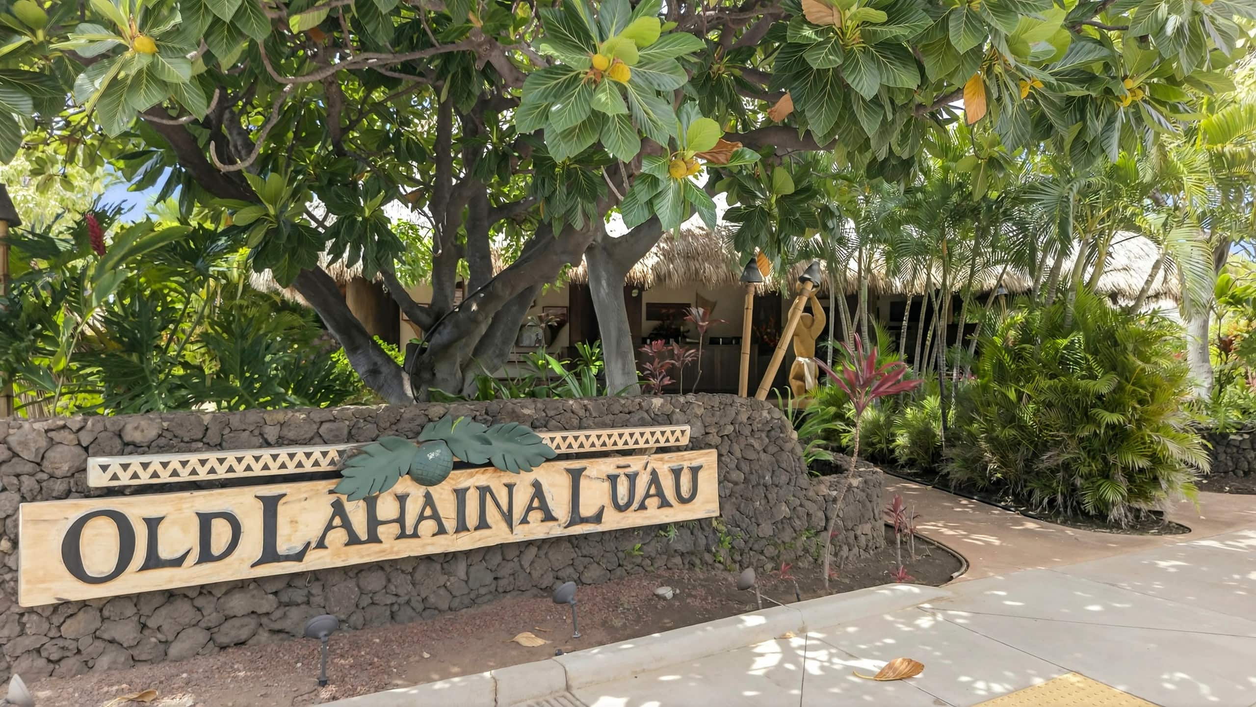 Condo in Lahaina · ★4.94 · 1 bedroom · 2 beds · 1 bath - Image 38