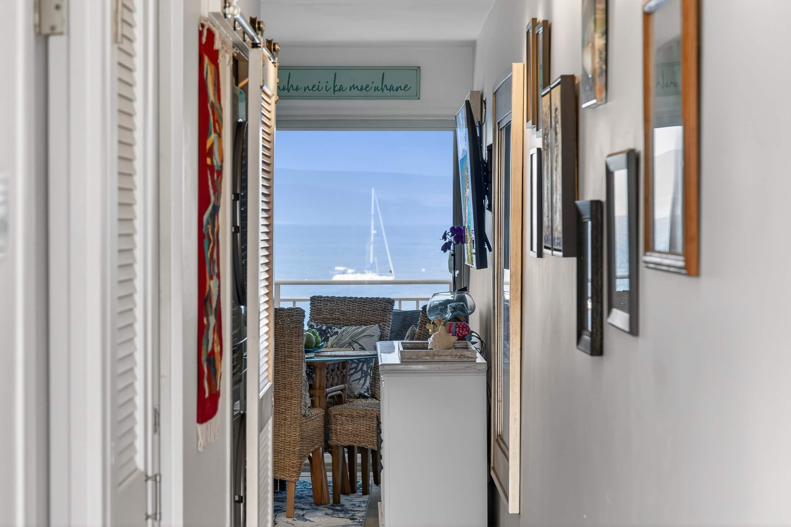 Condo in Lahaina · ★4.94 · 1 bedroom · 2 beds · 1 bath - Image 8