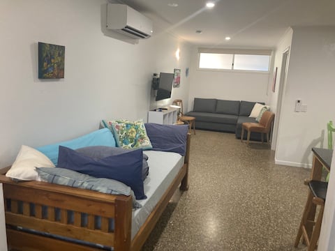 Popular Airbnb listing: Castaways Hideaway in Noosa Shire