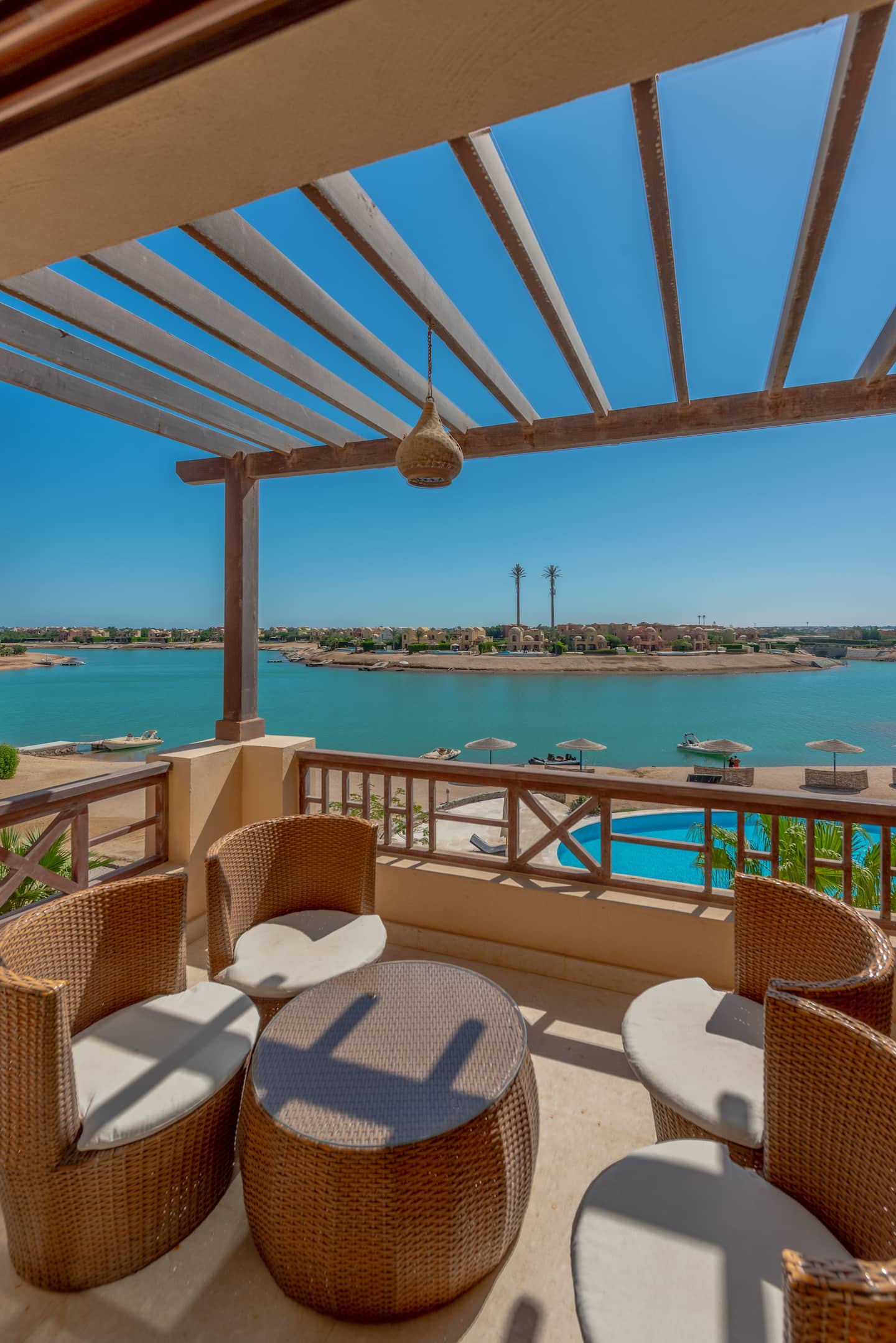 The Protégé - Sabina 1BD w/pool &lagoon access — El Gouna