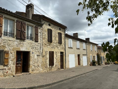 Quiet house in the heart of the city
