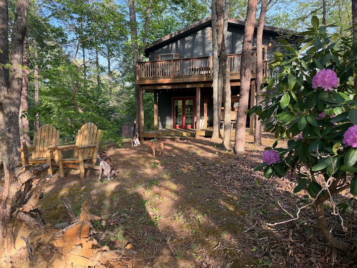 Golf Course & Mountain Views, Quiet Decks/porches - Townsend, TN