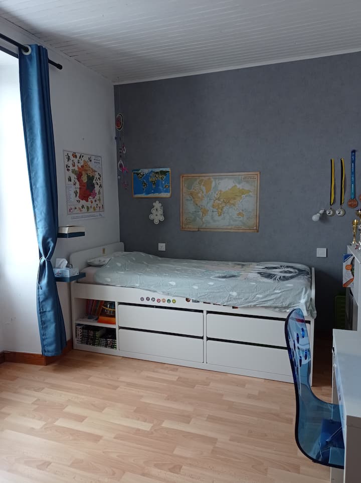 Spálňa 4