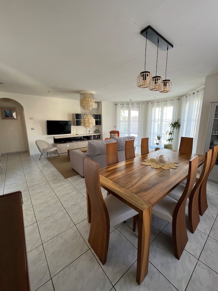 Villa Piscine 8p•proche Plage• Wifi •Tout Inclus - Empuriabrava