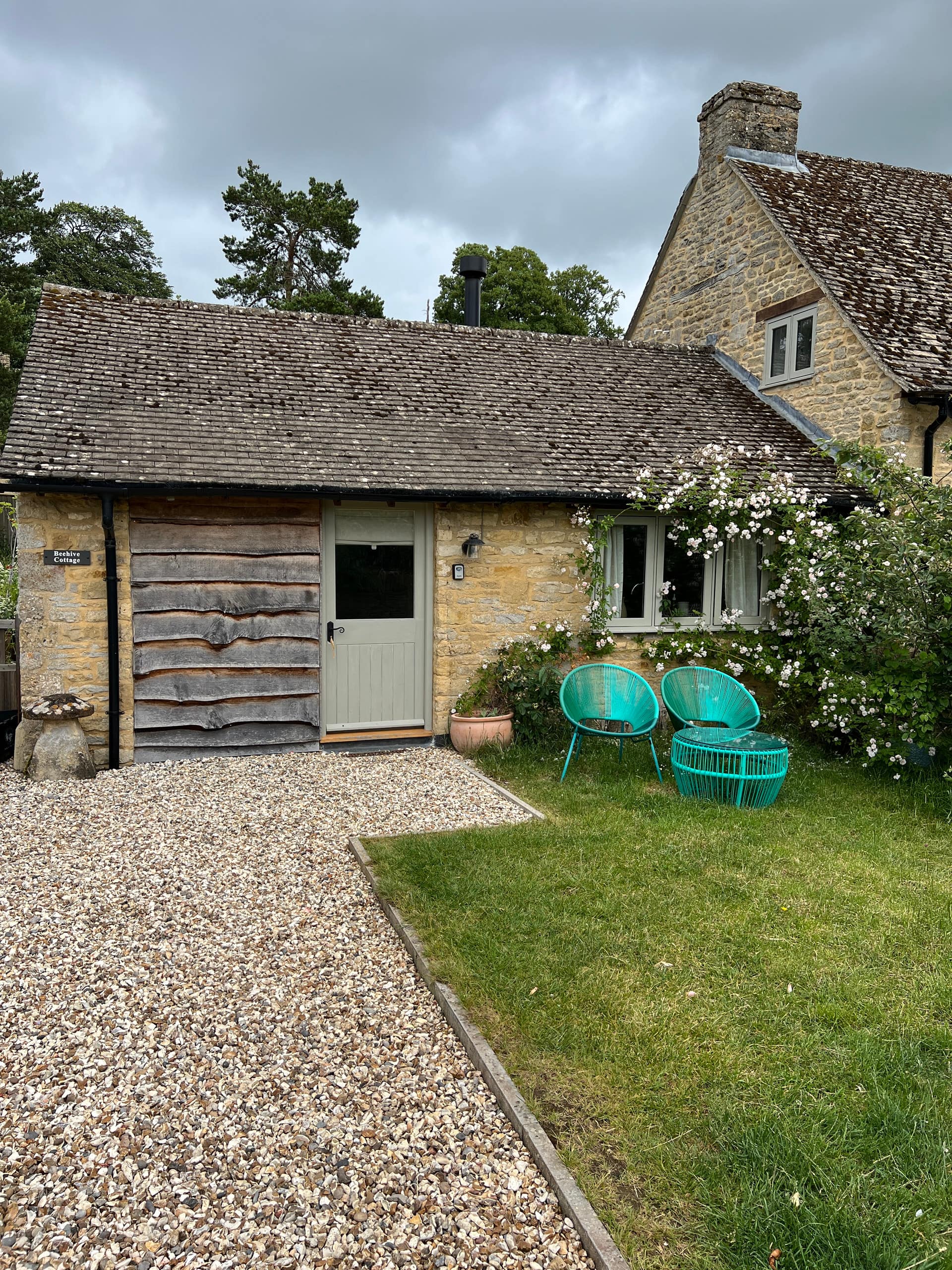 Cosy Cotswolds Self-Contained One Bedroom Cottage