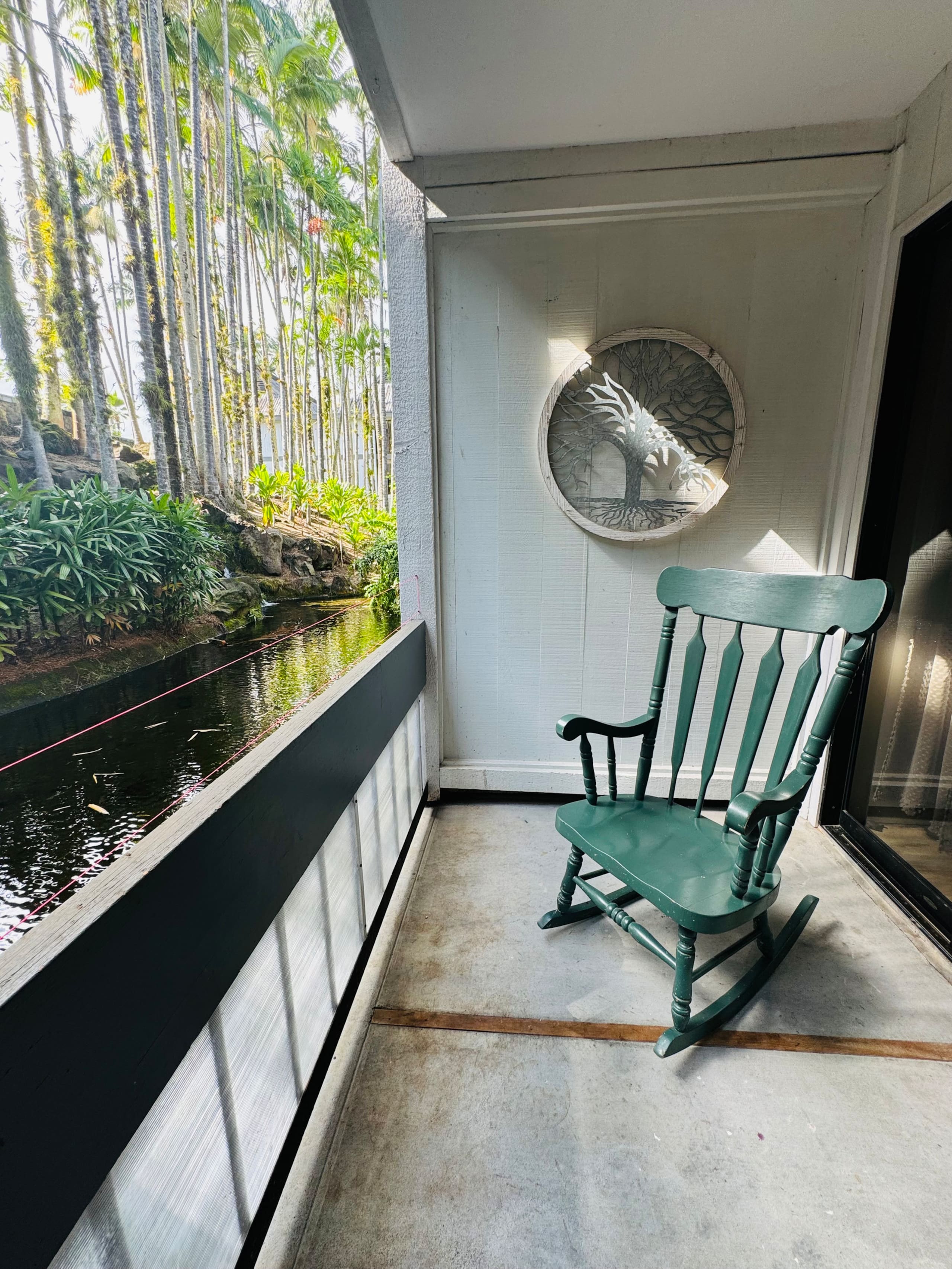 Condo in Hilo · ★4.69 · Studio · 1 bed · 1 private bath - Image 12