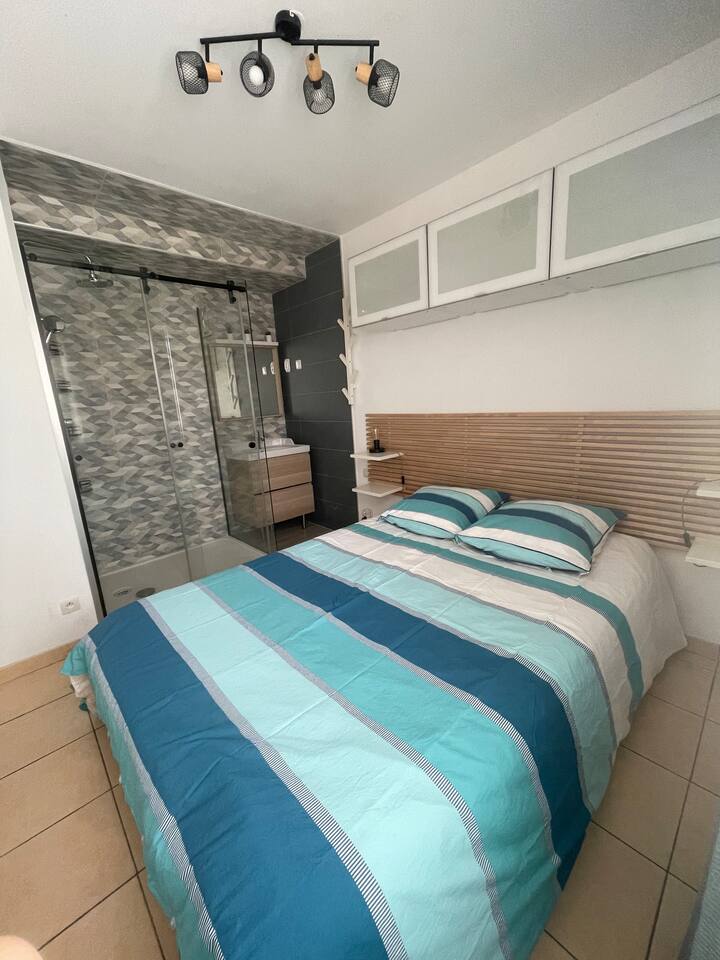 საძინებელი 1