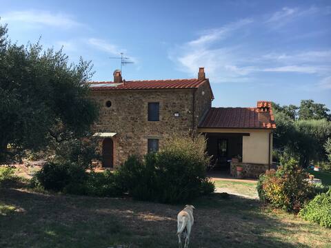 Tuscan stone farmhouse