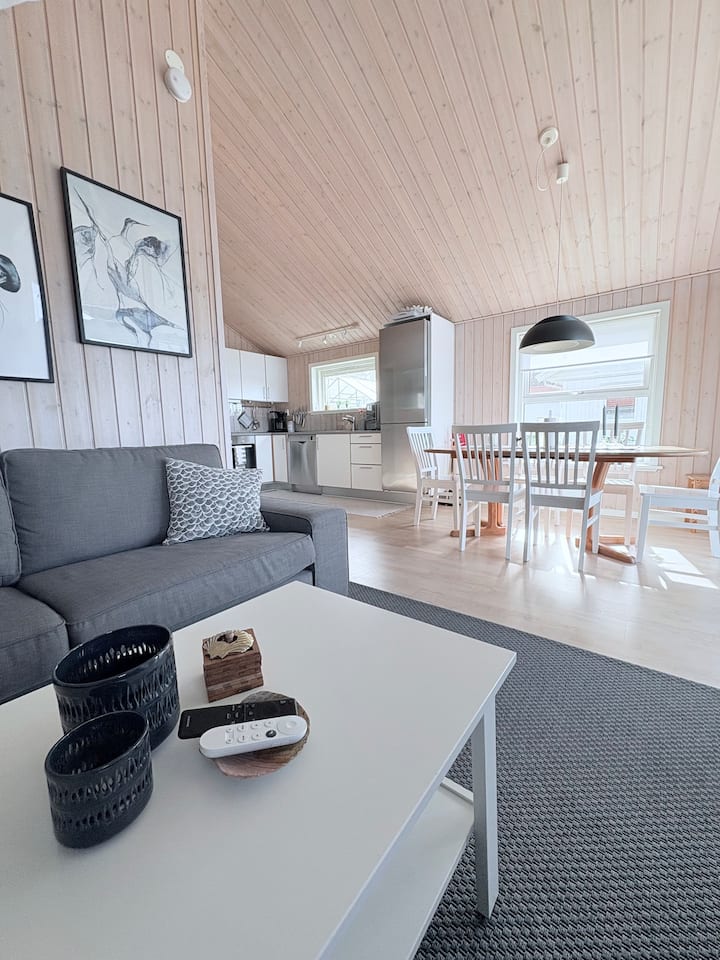 Perfectly Placed Between Sea And Forest! - Tanum