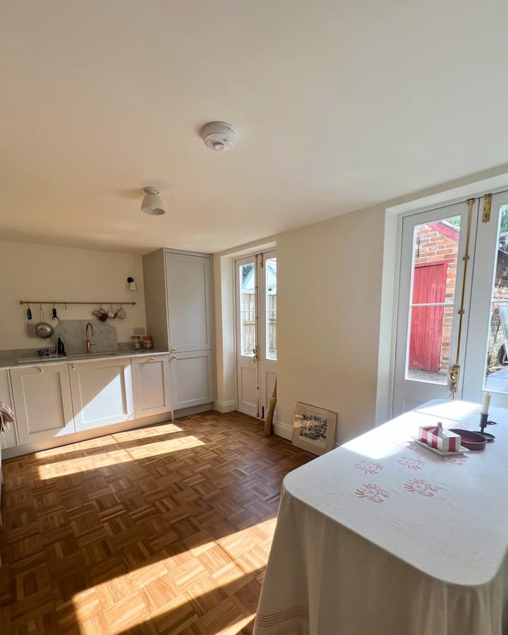 Fox Cottage - Wareham