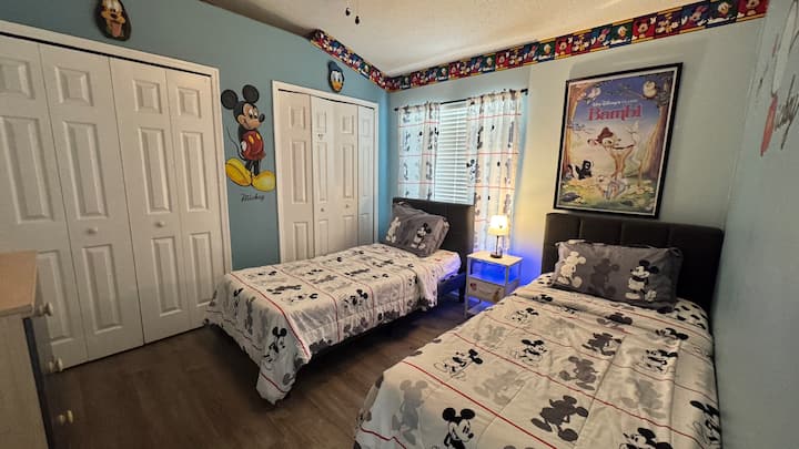 Chumba Pacha cha Mickey!