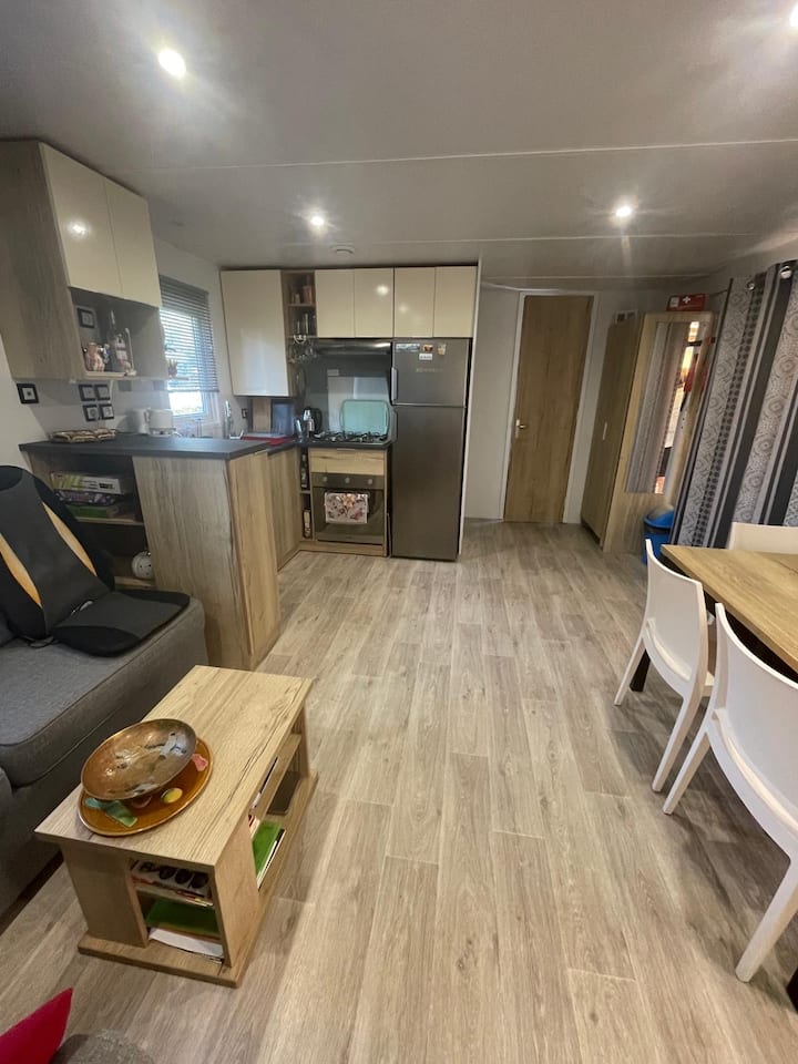 მისაღები ოთახი