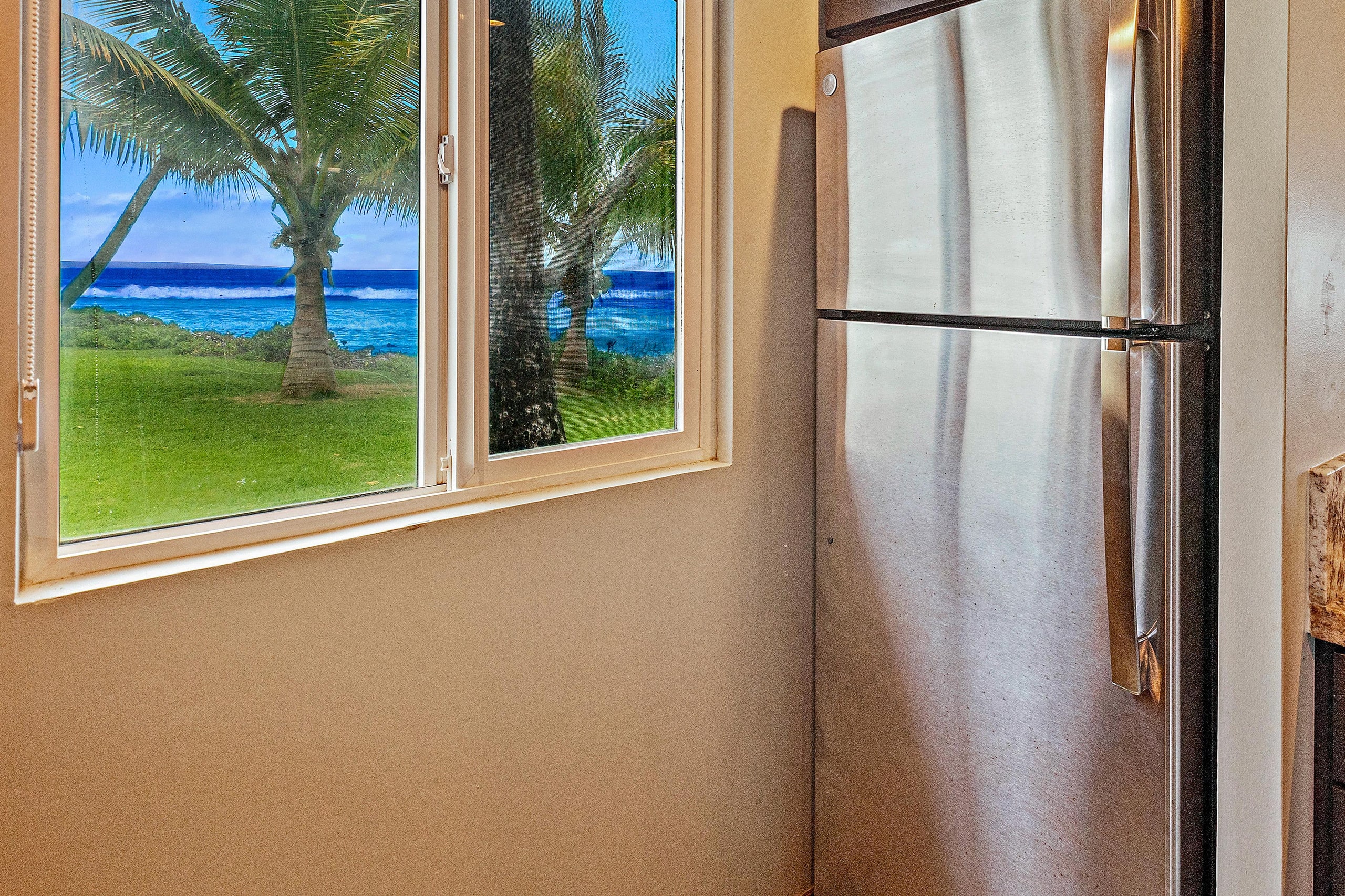 Condo in Lahaina · ★5.0 · 2 bedrooms · 5 beds · 3 baths - Image 6