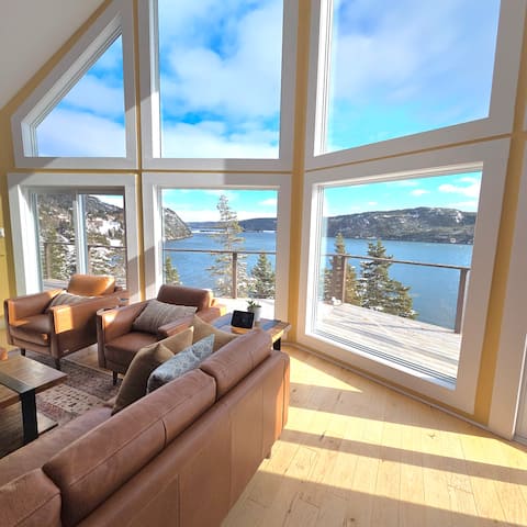 Private Oceanview Retreat | Hot Tub | Sleeps 8