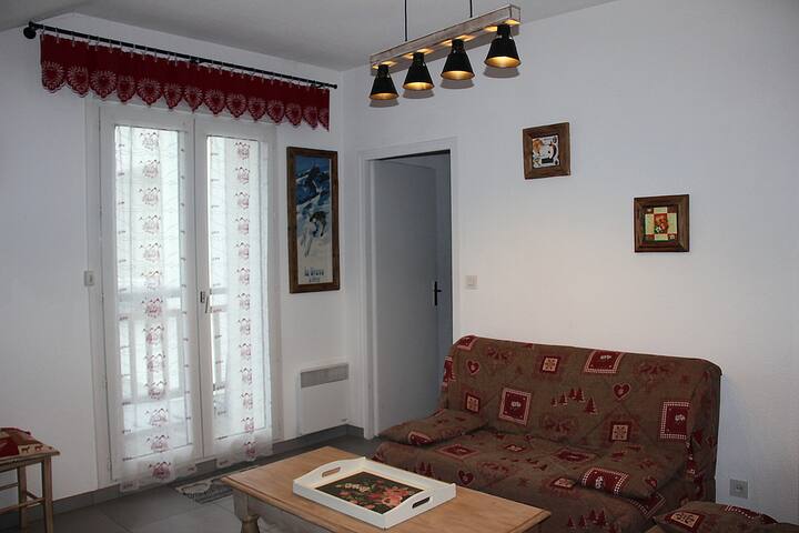 Appartement 3 éToiles
Au Centre Des Rousses - Jura