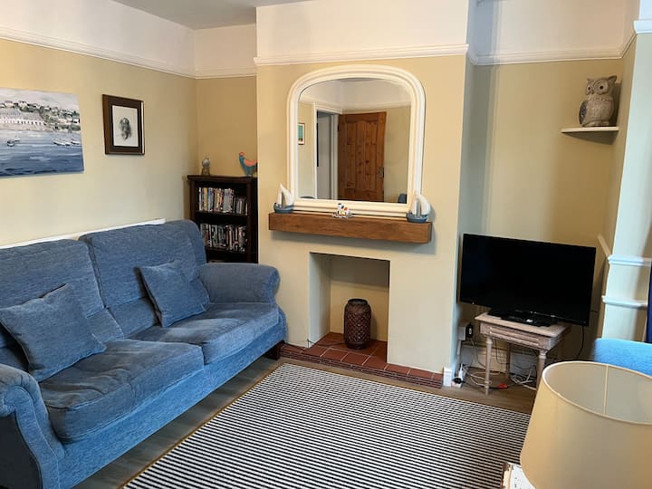 Lovely 3 Bedroom Cottage 5 Mins From Sea. - West Mersea