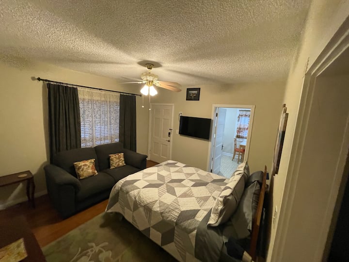Mission Hills Neighborhood In San Diego - San Diego, CA