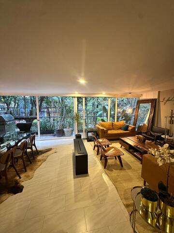 Big Luxury/Design Apartment at the best of Condesa gallery image 2